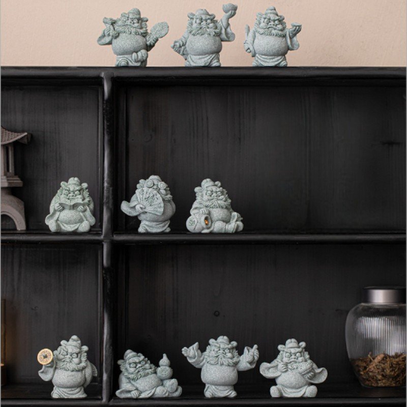 What is Zhong Kui? "The Fortune Guardian" Statue Collection