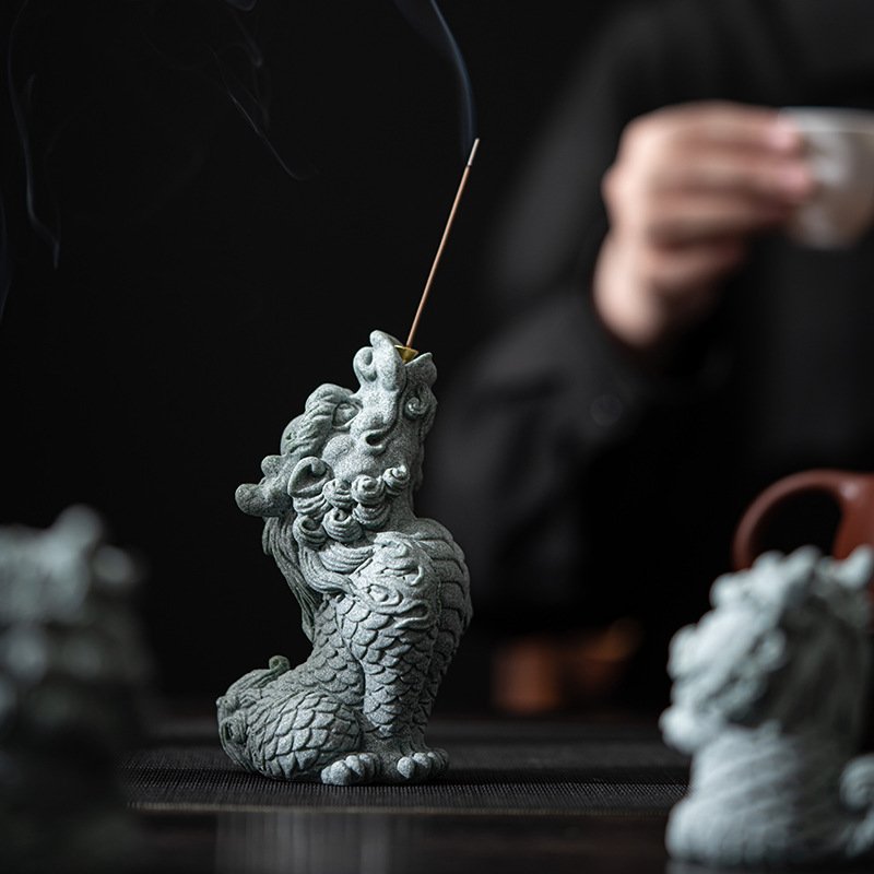 主图-02 Cyan Sandstone Dragon Incense Holder | Wisdom & Flow