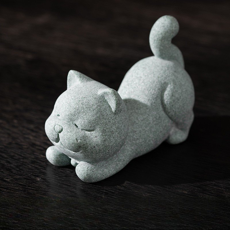 伸懒腰猫咪 Zen Meow: Hand-Carved Green Sandstone Tea Pet Figurines (Healing & Lucky)