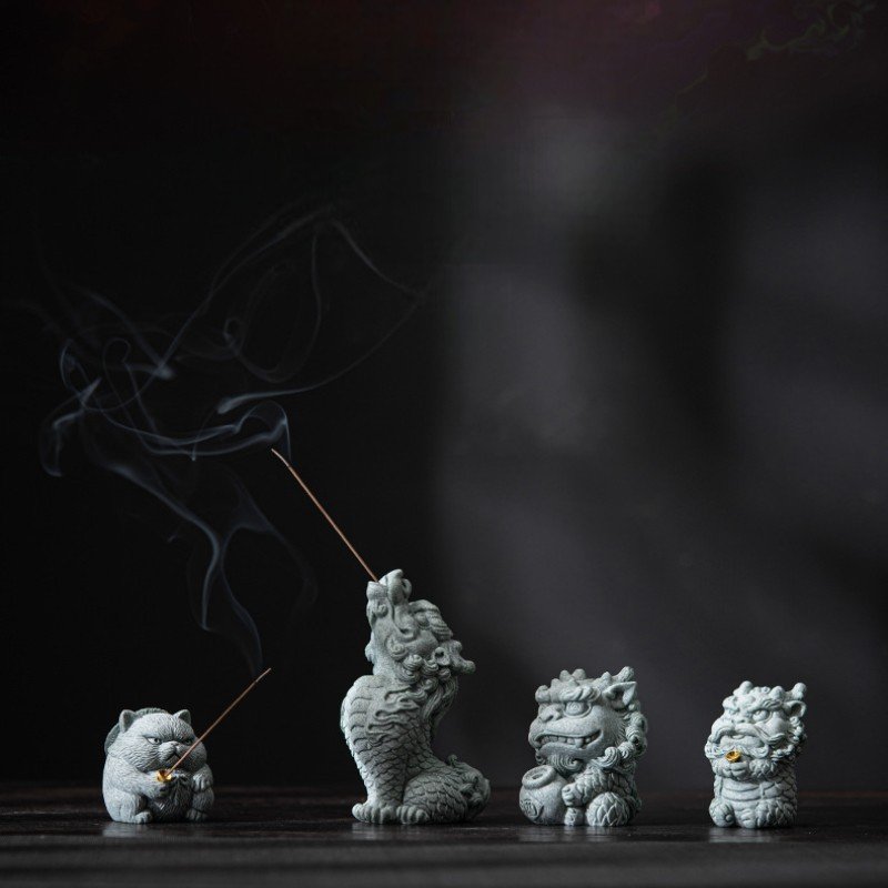详情-03 Cyan Sandstone Dragon Incense Holder | Wisdom & Flow