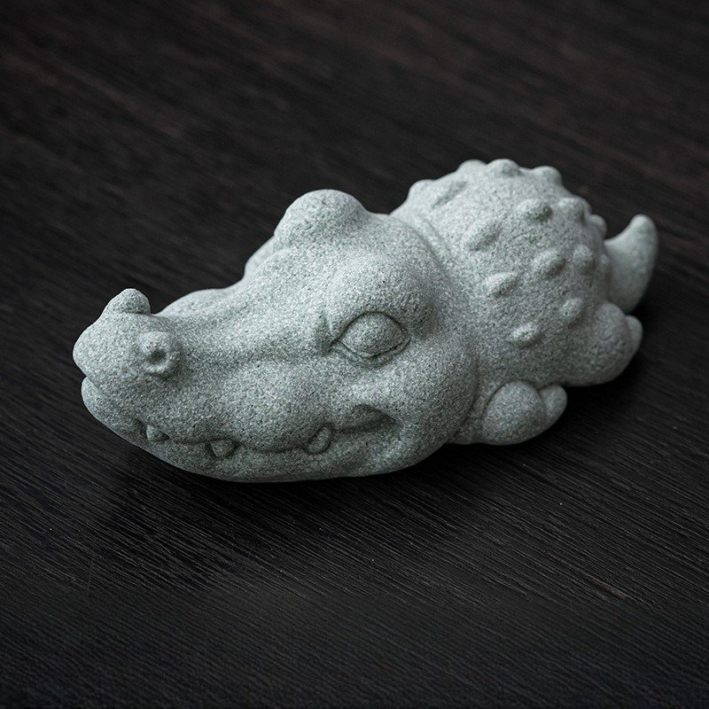 鳄鱼 Hand-Carved Green Sandstone Animal Tea Pets